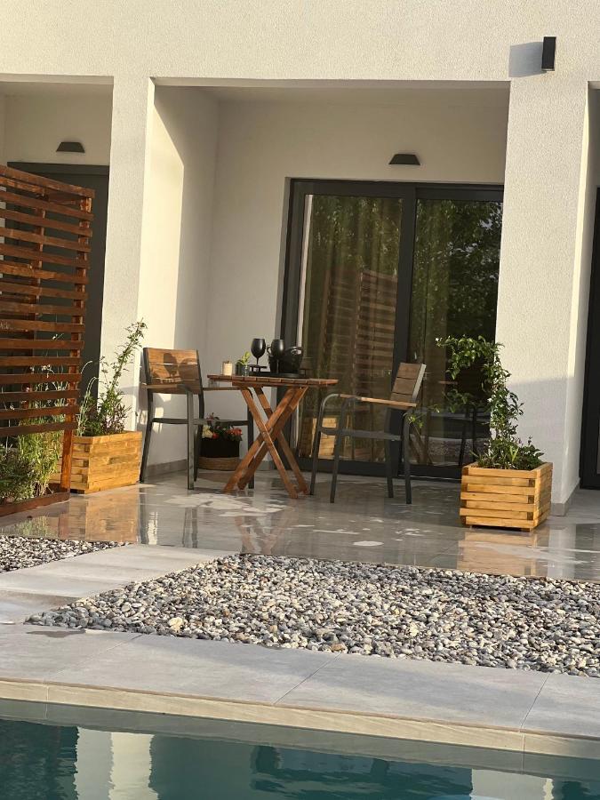Κimiro Hotel Tsilivi Plános 외부 사진